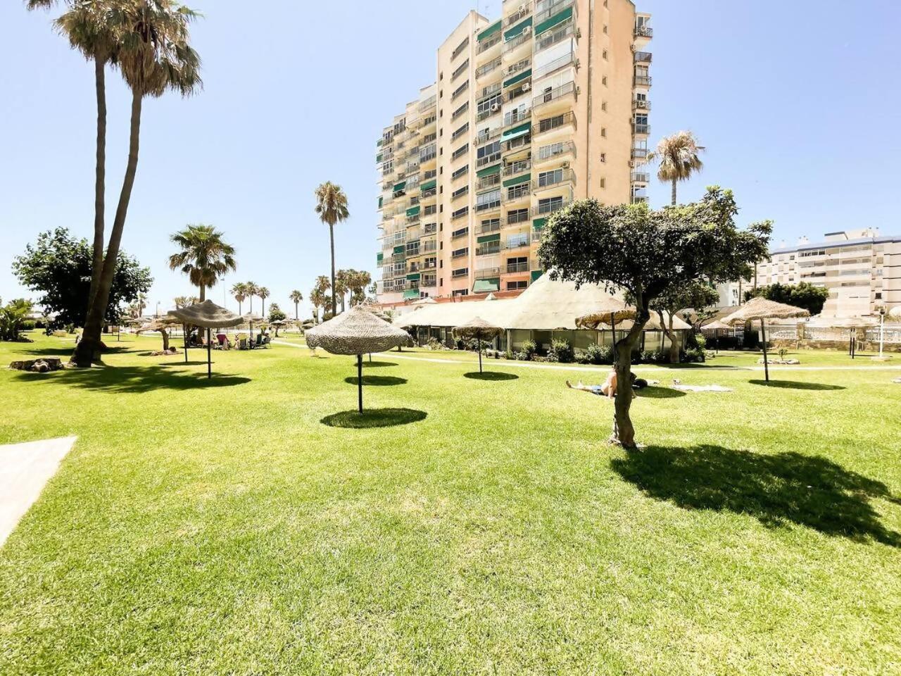 Ferienwohnung Vistas Al Mar A 1 Min De Playa Con Parkig Gratis Benalmádena Exterior foto