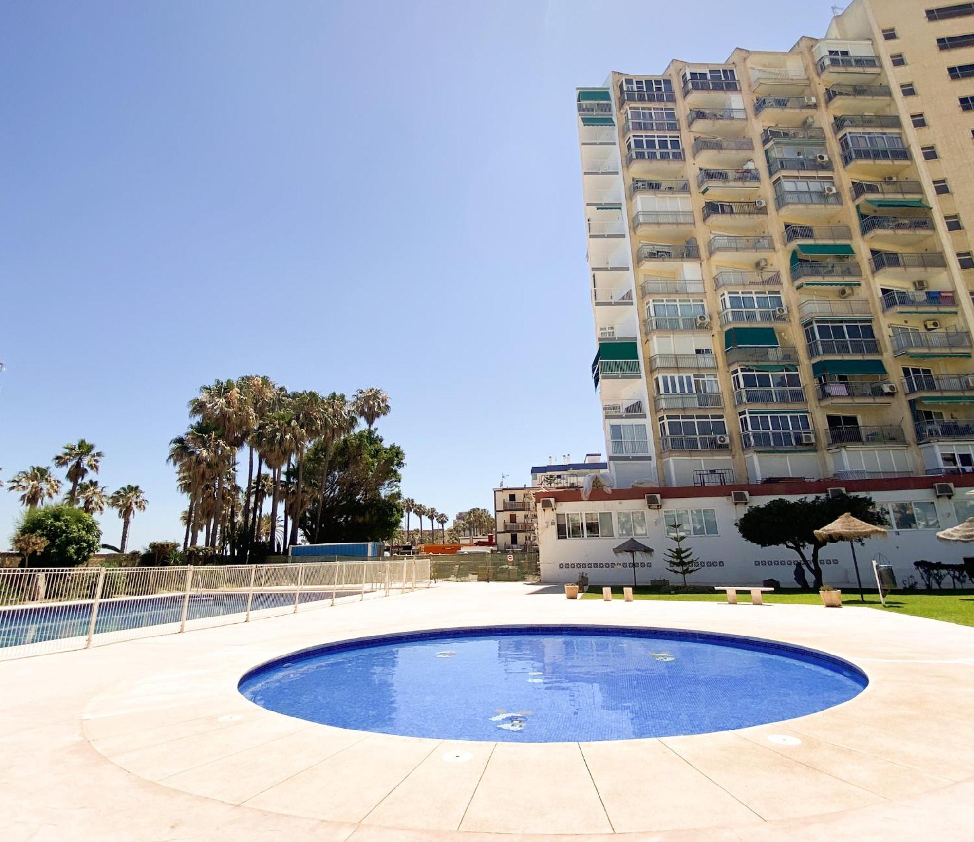 Ferienwohnung Vistas Al Mar A 1 Min De Playa Con Parkig Gratis Benalmádena Exterior foto